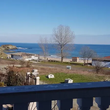 Apartment студио сънрайз а28,