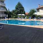 студио сънрайз а28, Апартамент Лозенец