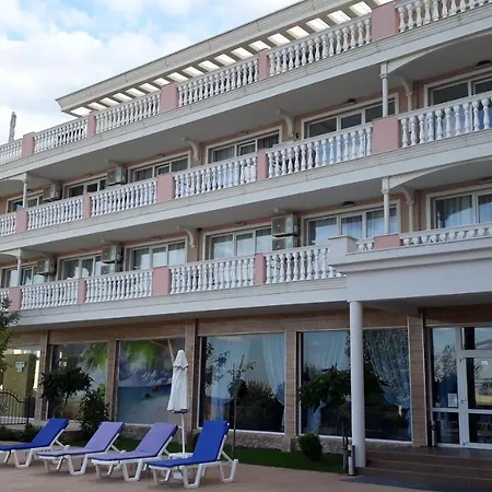 Apartment студио сънрайз а28, *